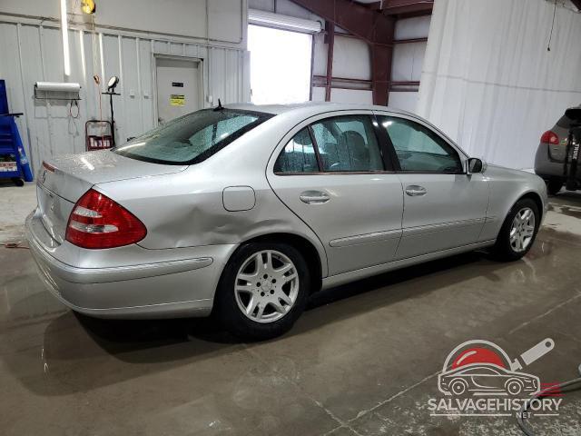 WDBUF65J33A288839 2003 MERCEDES-BENZ E-CLASS photo no. 3