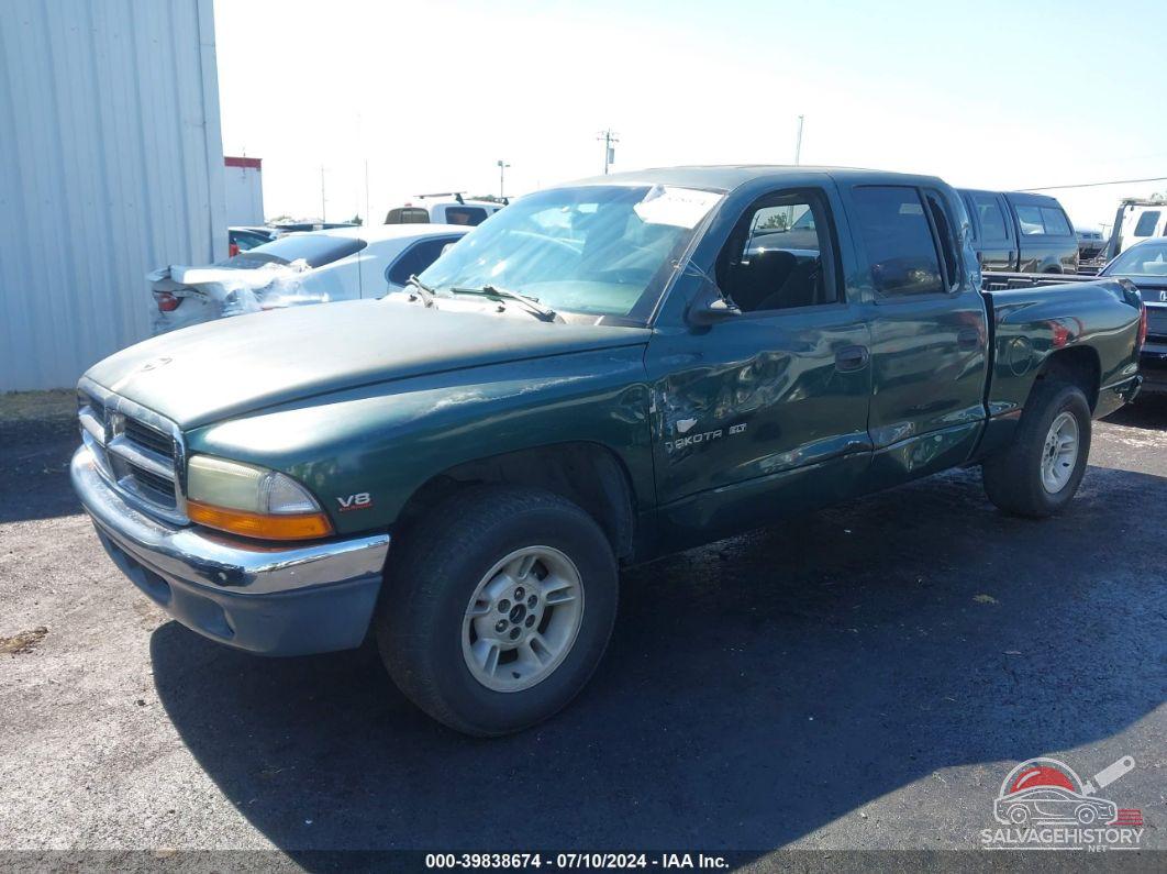 1B7GL2AN2YS680348 2000 DODGE DAKOTA photo no. 2