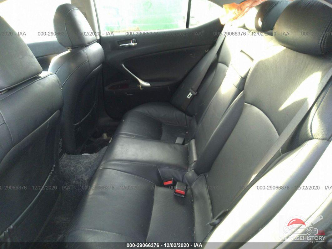 JTHBE262885019231 2008 LEXUS IS 350 photo no. 8