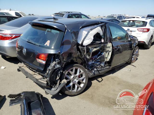 WVWHV7AJ0DW128553 2013 VOLKSWAGEN GTI photo no. 3