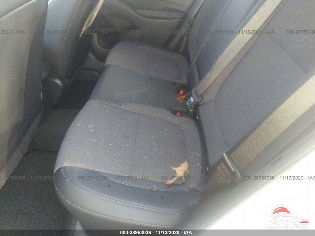 KNDEUCA23M7077793 2021 KIA SELTOS photo no. 8