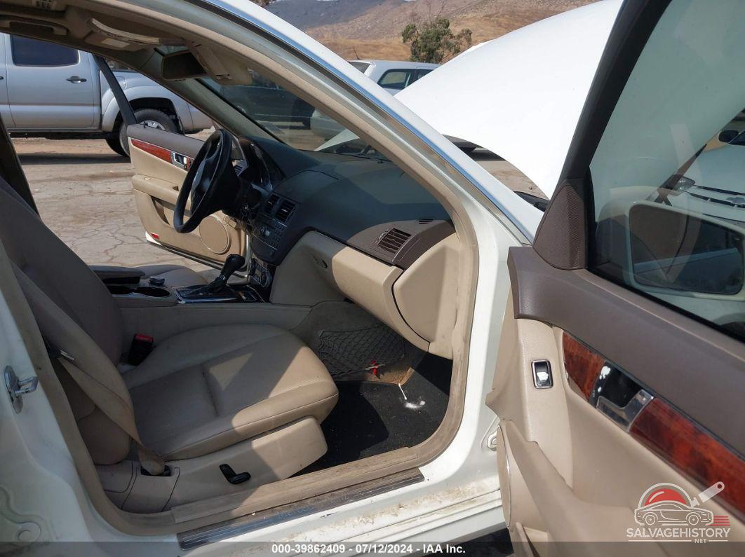 WDDGF5EB0AR113499 2010 MERCEDES-BENZ C 300 photo no. 5