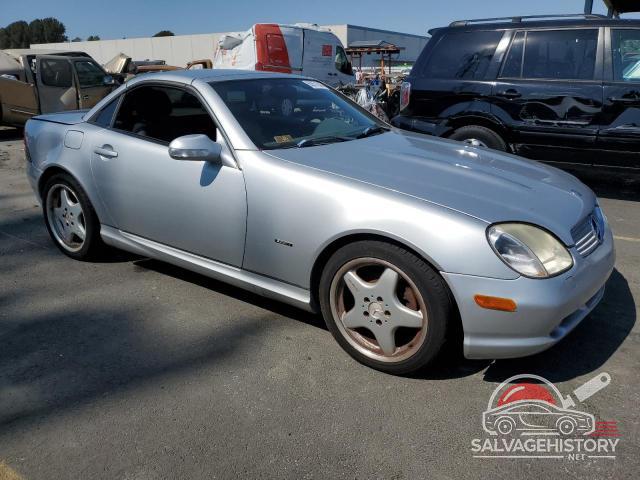 WDBKK49F01F172608 2001 MERCEDES-BENZ SLK-CLASS photo no. 4