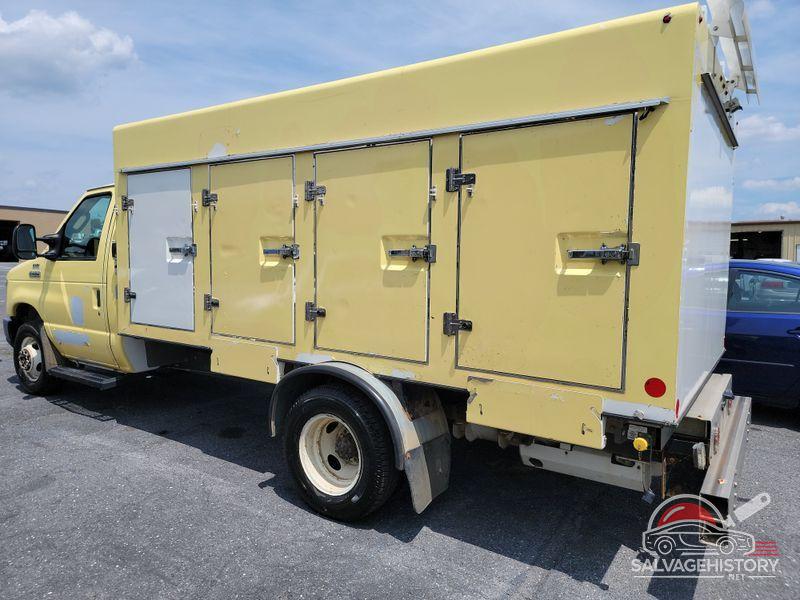 1FDXE4FS6HDC69023 2017 FORD E-450 CUTAWAY photo no. 7