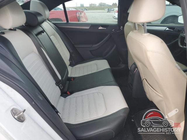 3VWD17AJ8GM343710 2016 VOLKSWAGEN JETTA photo no. 10