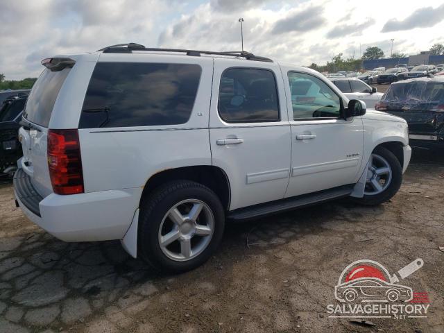 1GNSKBE09DR320305 2013 CHEVROLET TAHOE photo no. 3