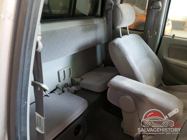 5TEWN72N74Z375709 2004 TOYOTA TACOMA photo no. 10