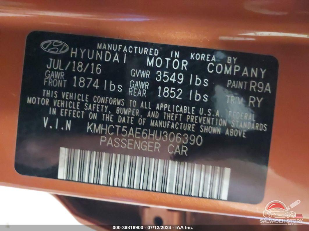 KMHCT5AE6HU306390 2017 HYUNDAI ACCENT photo no. 9
