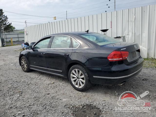 1VWCP7A30CC005953 2012 VOLKSWAGEN PASSAT photo no. 2