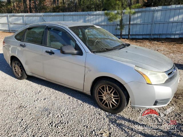 1FAHP3FN4BW181127 2011 FORD FOCUS photo no. 4