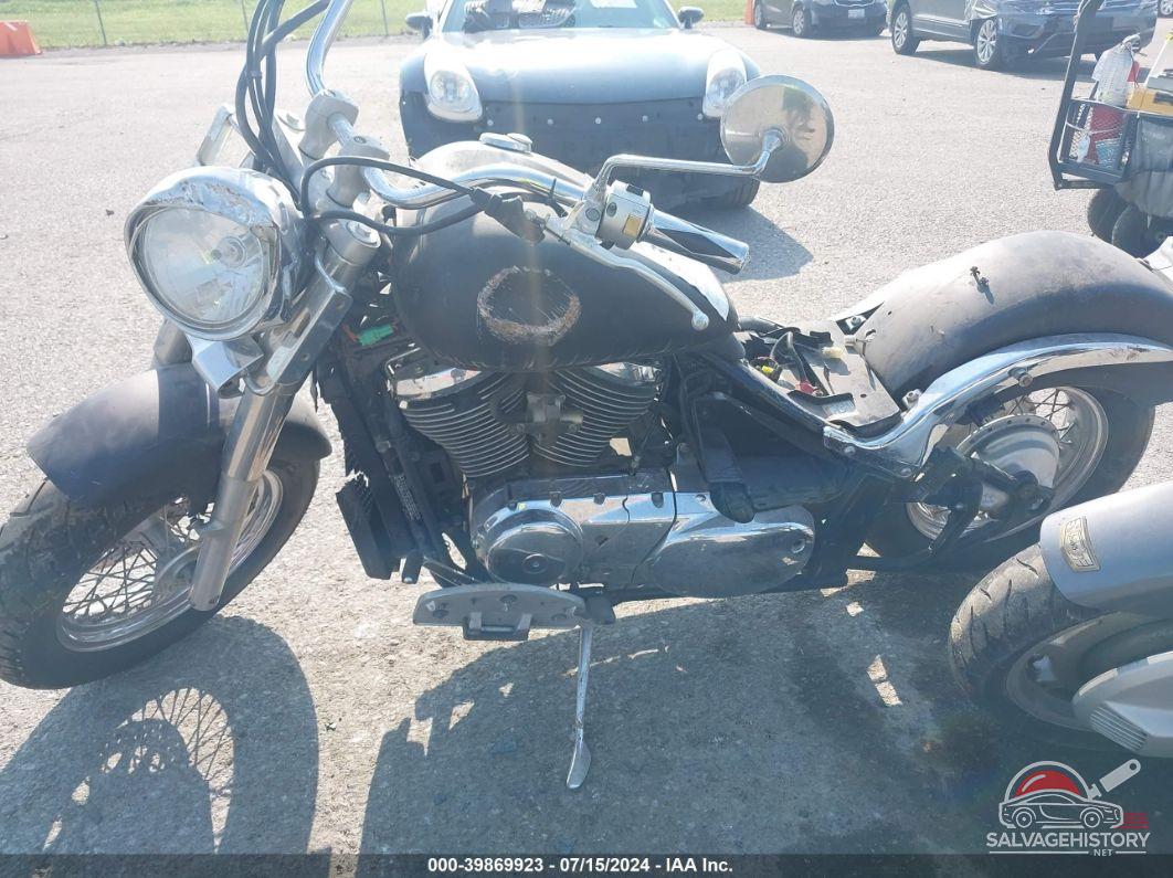JS1VS55AX52102524 2005 SUZUKI C50 photo no. 8