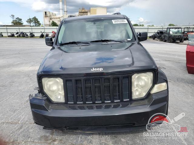 1J8GP28K69W503725 2009 JEEP LIBERTY photo no. 5