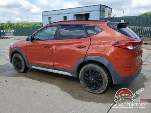 KM8J33A41HU396132 2017 HYUNDAI TUCSON photo no. 2