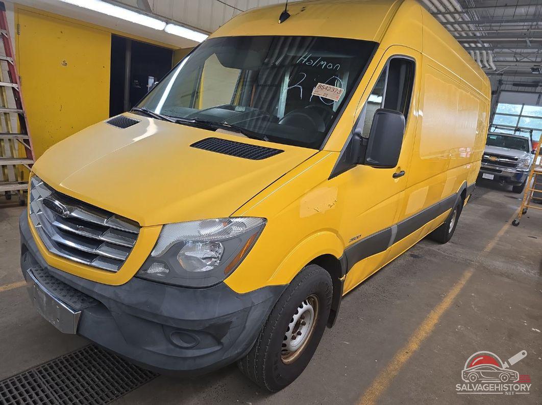 WDYPE8DB8E5852475 2014 FREIGHTLINER SPRINTER 2500 photo no. 8
