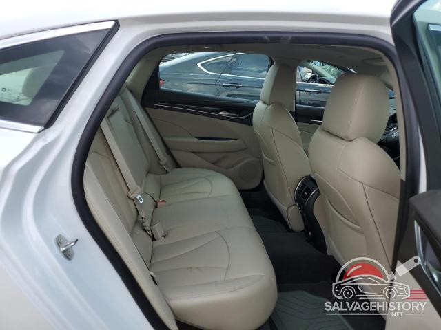 1G4ZN5SS9JU135343 2018 BUICK LACROSSE photo no. 10