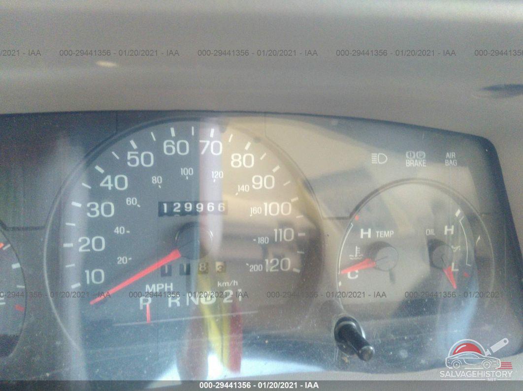 2MEFM75W05X618561 2005 MERCURY GRAND MARQUIS photo no. 7