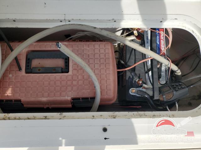 SERT6610A000 2000 SER BOAT photo no. 7