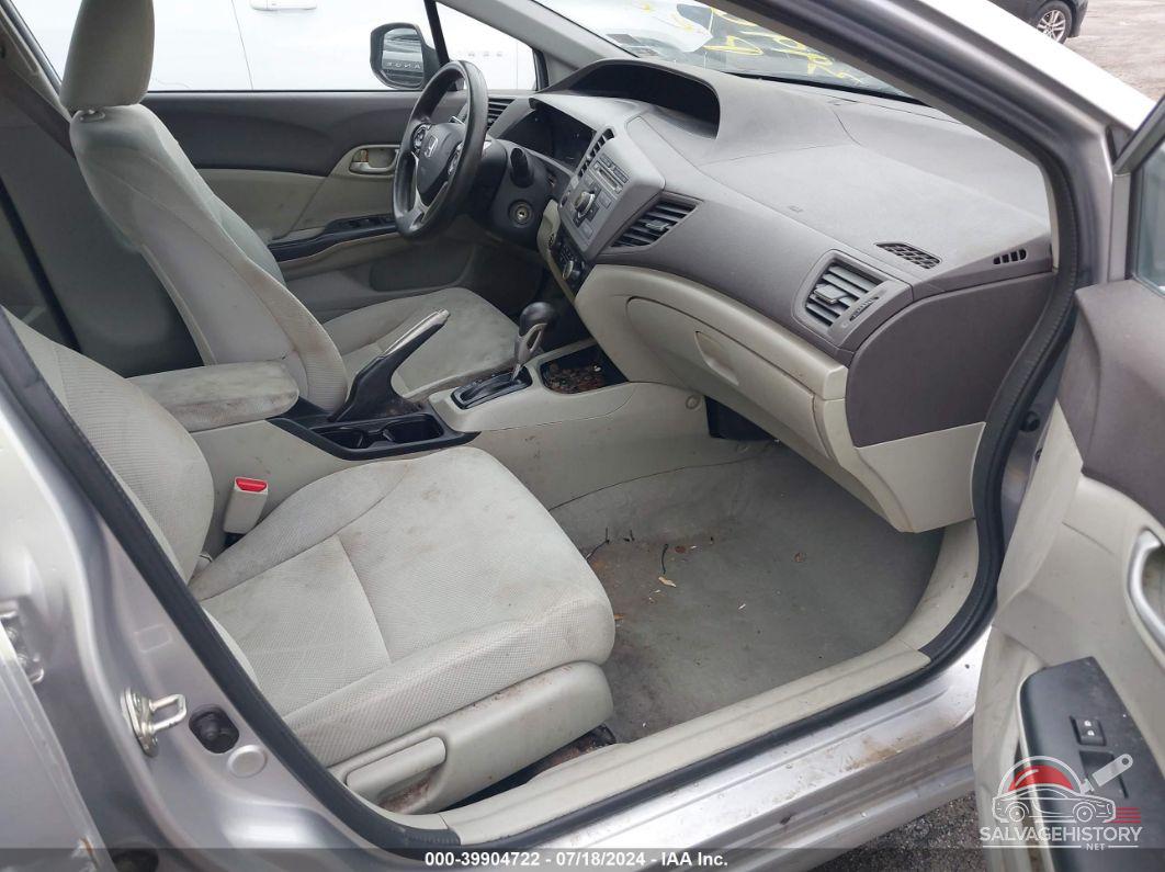19XFB2F53CE349569 2012 HONDA CIVIC photo no. 5