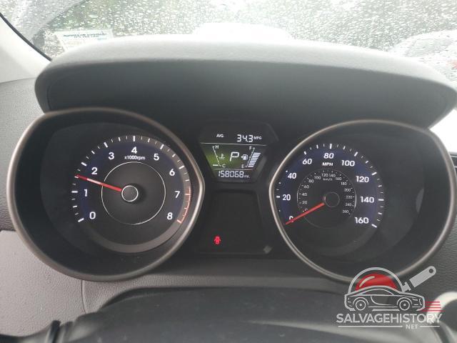 5NPDH4AE9GH690291 2016 HYUNDAI ELANTRA photo no. 9