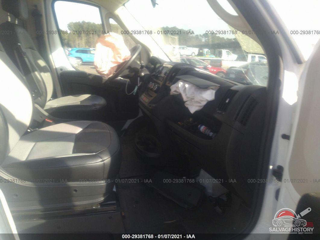 3C6TRVDG5KE535530 2019 RAM PROMASTER CARGO VAN photo no. 5