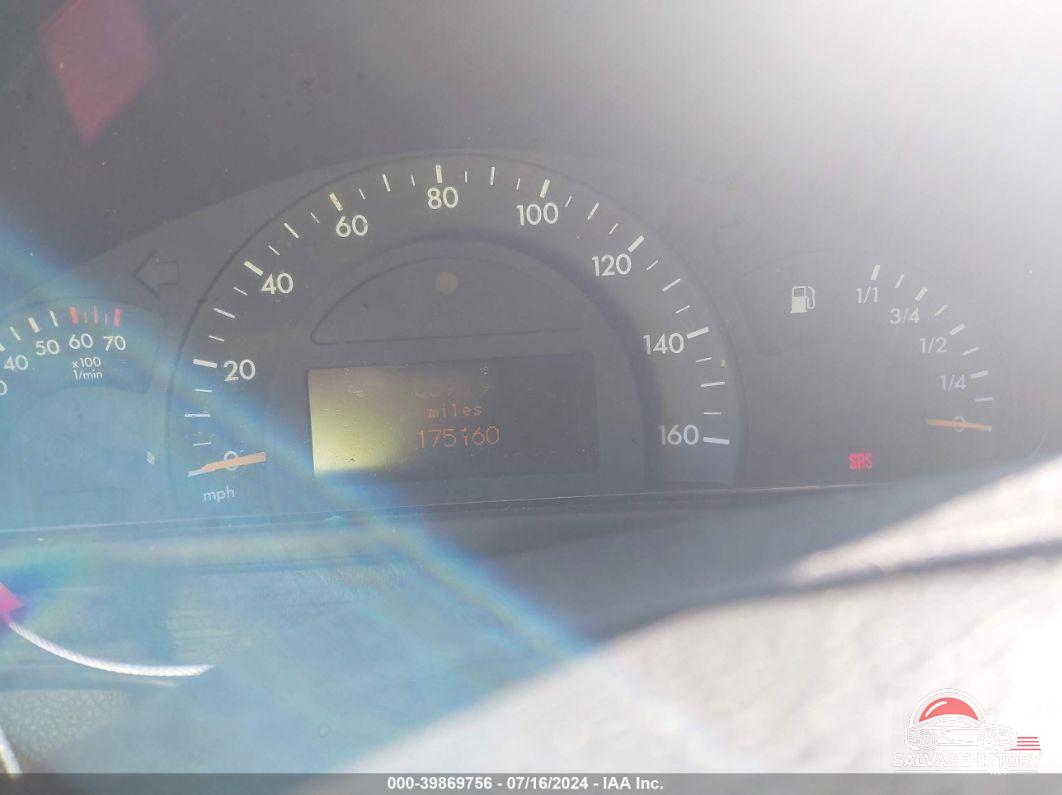 WDBRF61J83F378308 2003 MERCEDES-BENZ C 240 photo no. 7
