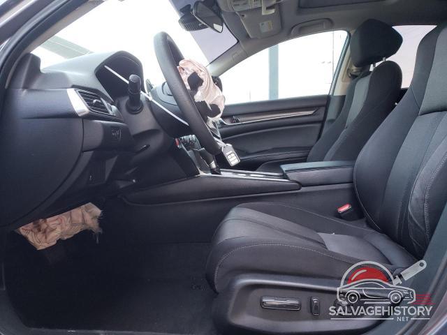 1HGCV1F4XJA075333 2018 HONDA ACCORD photo no. 7