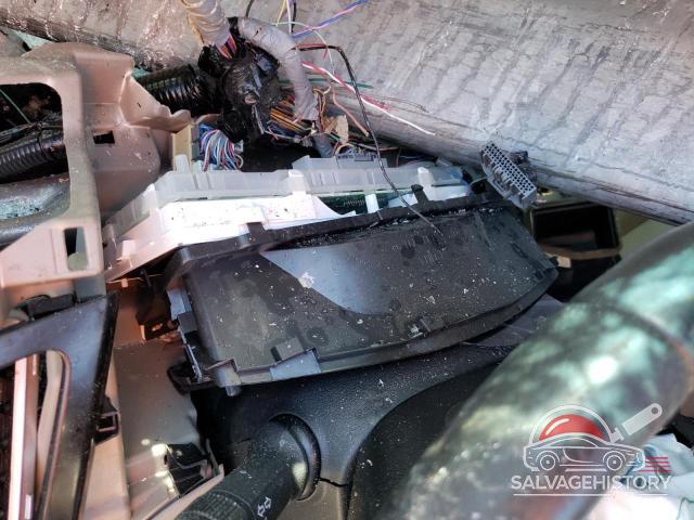 19XFB2F95FE234236 2015 HONDA CIVIC photo no. 9