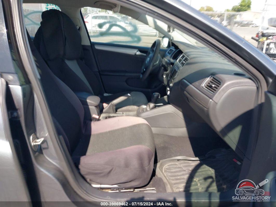3VW2B7AJ2HM315763 2017 VOLKSWAGEN JETTA photo no. 5