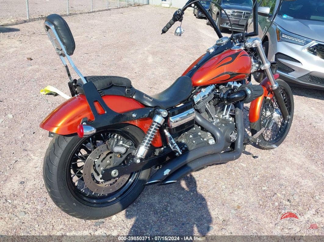 1HD1GP415BC328817 2011 HARLEY-DAVIDSON FXDWG photo no. 4