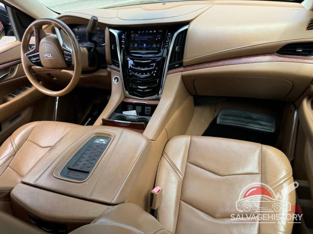 1GYS3KKJ2GR109514 2016 CADILLAC ESCALADE photo no. 9