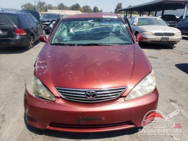 4T1BE30K95U093738 2005 TOYOTA CAMRY photo no. 5