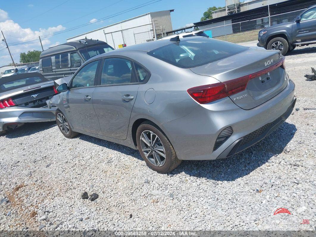 3KPF24AD9PE656924 2023 KIA FORTE photo no. 3