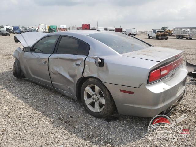 2C3CDXBG3EH356518 2014 DODGE CHARGER photo no. 2