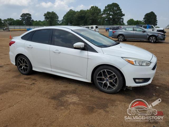 1FADP3F24FL340773 2015 FORD FOCUS photo no. 4