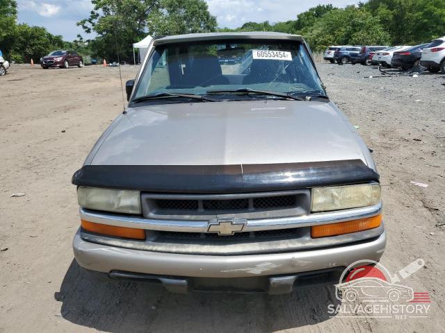 1GCCS19W428205118 2002 CHEVROLET S10 photo no. 5