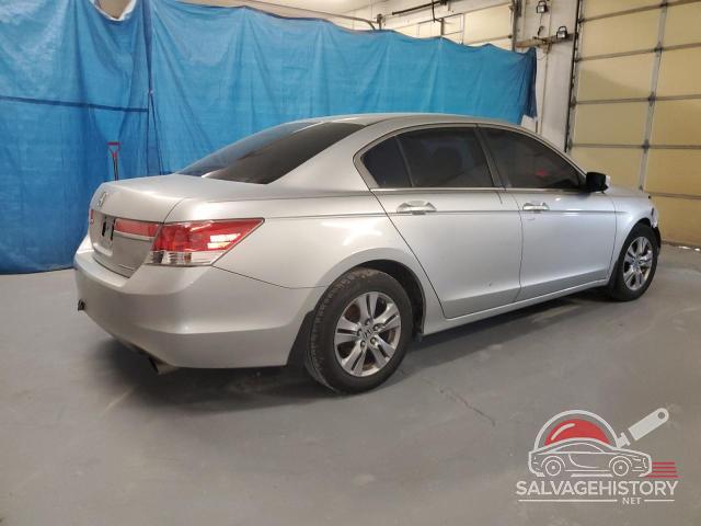 1HGCP2F66CA117596 2012 HONDA ACCORD photo no. 3