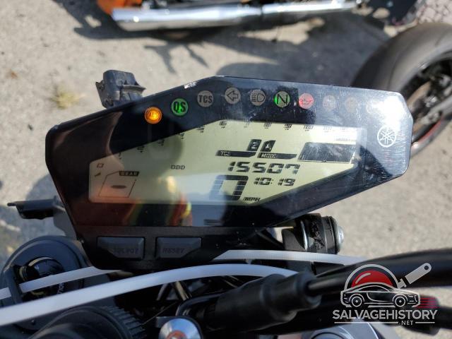 JYARN53Y3JA001013 2018 YAMAHA MT09 C photo no. 7