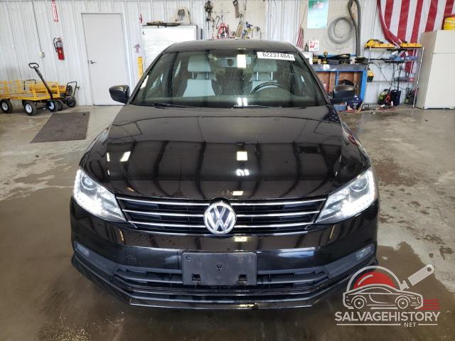 3VWD17AJ5GM277567 2016 VOLKSWAGEN JETTA photo no. 5