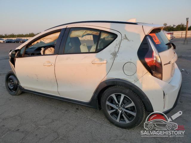 JTDKDTB32J1614274 2018 TOYOTA PRIUS photo no. 2