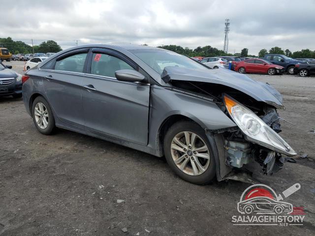 5NPEB4AC6DH618125 2013 HYUNDAI SONATA photo no. 4