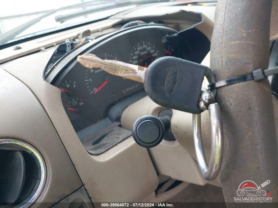 1FTRX12W45NA90967 2005 FORD F-150 photo no. 11