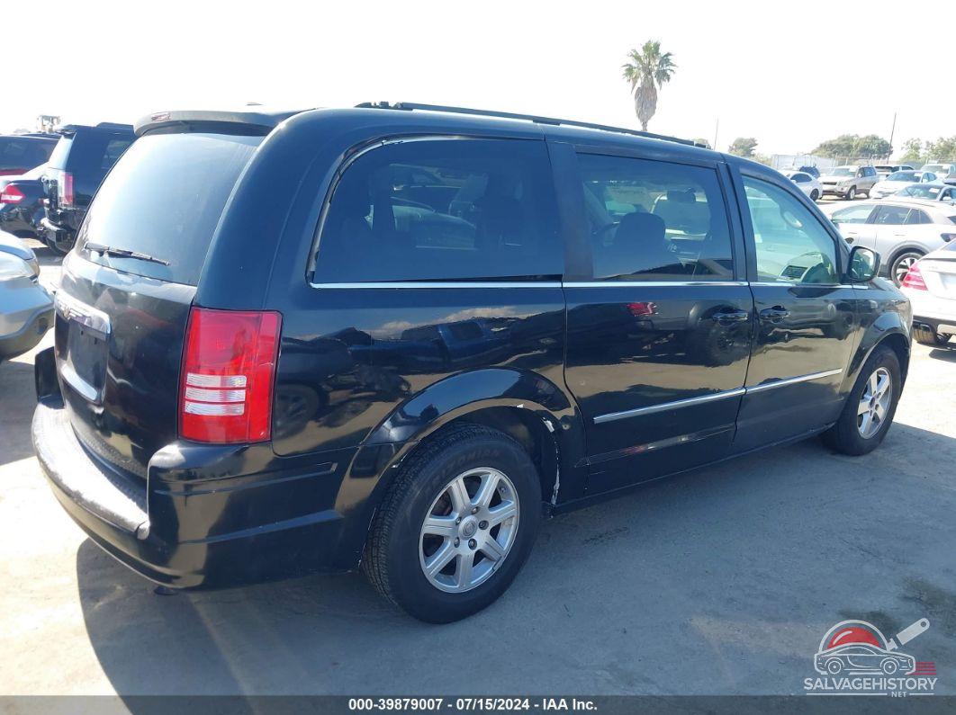 2A4RR5D10AR198352 2010 CHRYSLER TOWN & COUNTRY photo no. 4