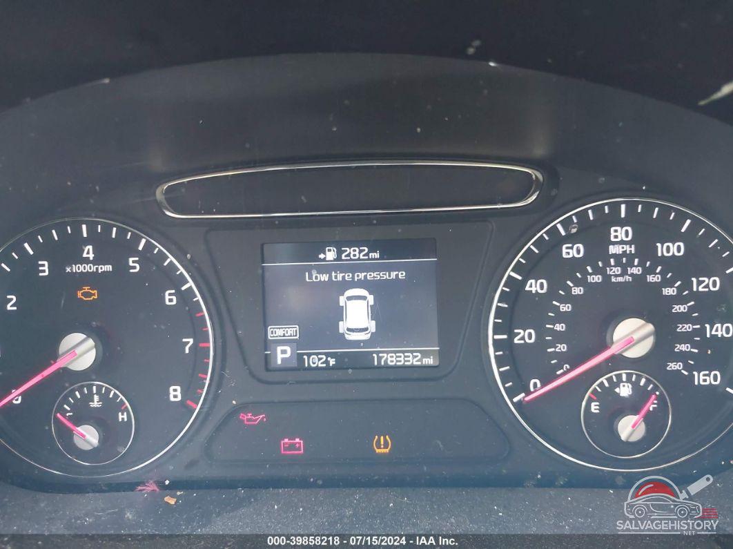 5XYPGDA57KG490753 2019 KIA SORENTO photo no. 7