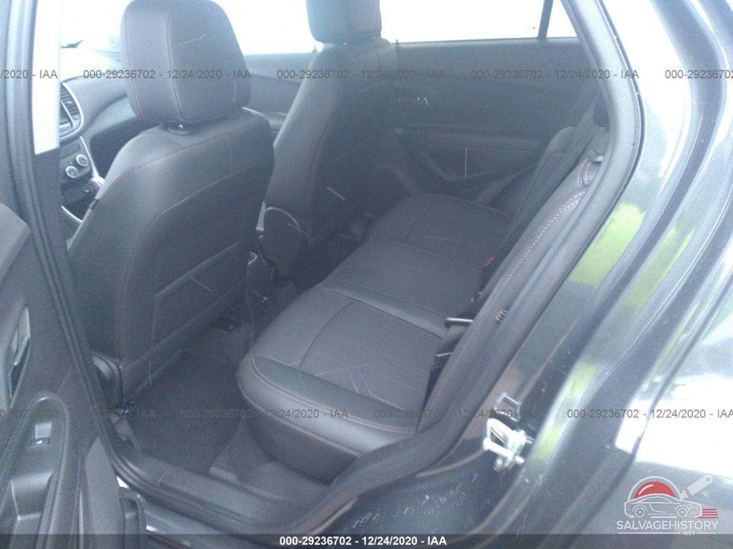 3GNCJLSBXLL253920 2020 CHEVROLET TRAX photo no. 8