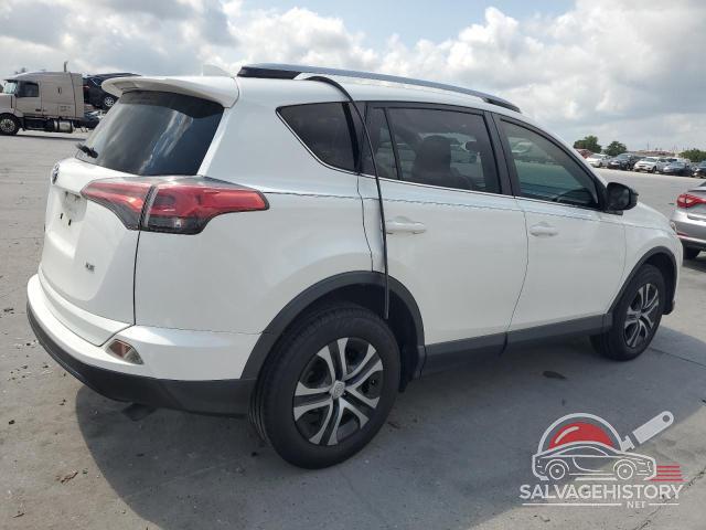 JTMZFREVXJJ155469 2018 TOYOTA RAV4 photo no. 3
