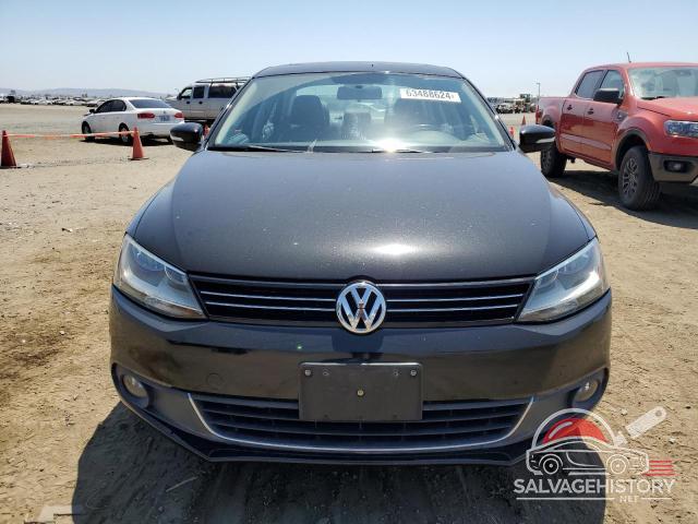 3VWLZ7AJ4BM360873 2011 VOLKSWAGEN JETTA photo no. 5