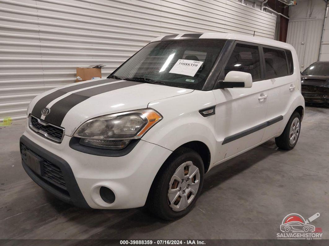 KNDJT2A50C7354484 2012 KIA SOUL photo no. 2