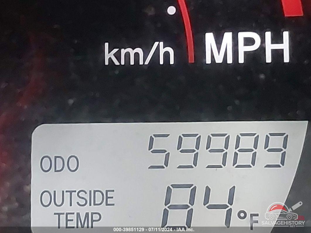 2T1KR32E06C609922 2006 TOYOTA MATRIX photo no. 7