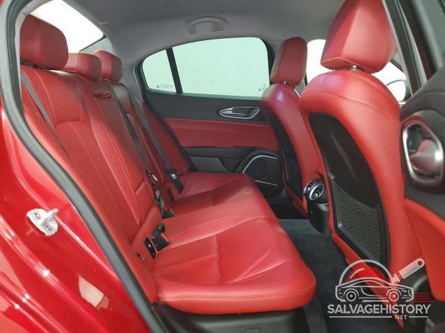 ZARFAMAN3M7638951 2021 ALFA ROMEO GIULIA photo no. 10