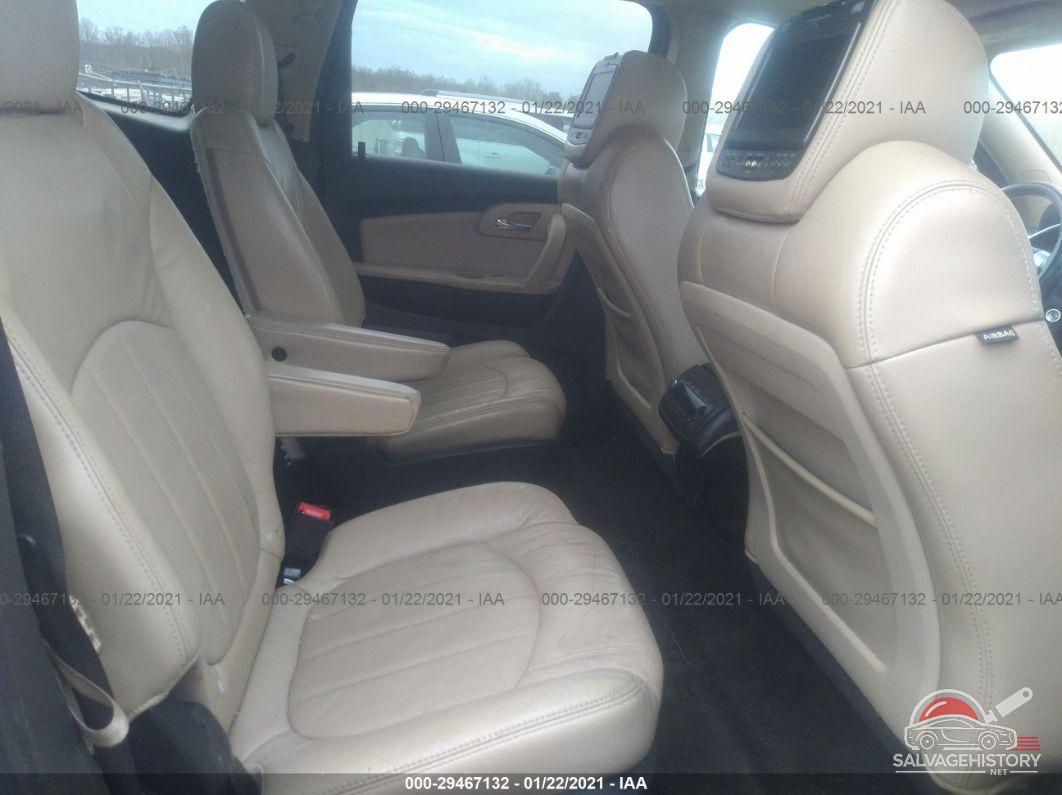 1GNKRLED9BJ208975 2011 CHEVROLET TRAVERSE photo no. 8